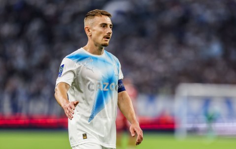 关于国王杯赛程吃紧，布莱顿转会期队长鼓劲，态度坚定，训练强度明显提升的信息-九博官方入口