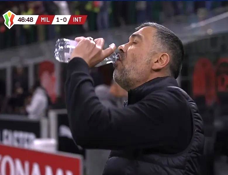 ac米兰卡卡时期的阵容 ac米兰卡卡时期的阵容