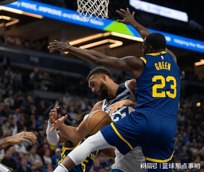  李凯尔与明尼苏达森林狼队完成签约 -九博娱乐入口