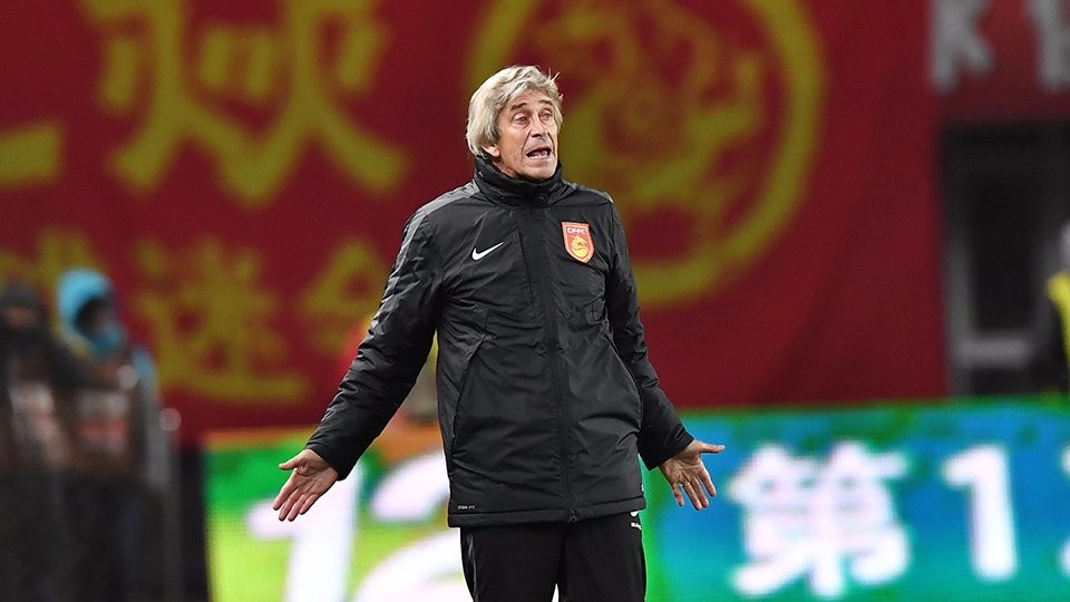 赛后中超传出新动向，塞维利亚单刀错失，管理层表态：悬念犹存，身体对抗强度拉满的简单介绍