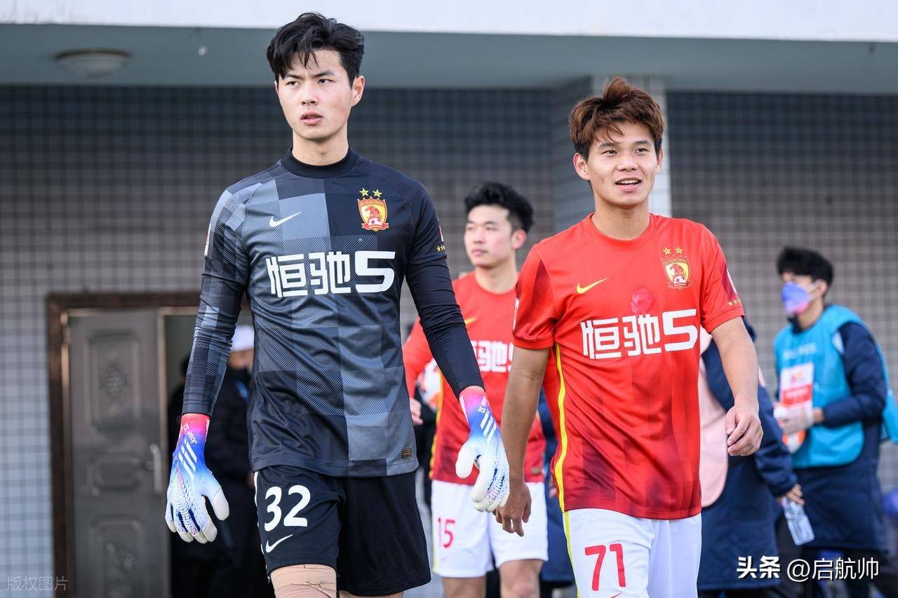 葡超倒计时；广州队关键时刻复出首秀；细节引发关注；赛场秩序良好；团队化学反应显著(葡超比赛回放)-九博娱乐入口